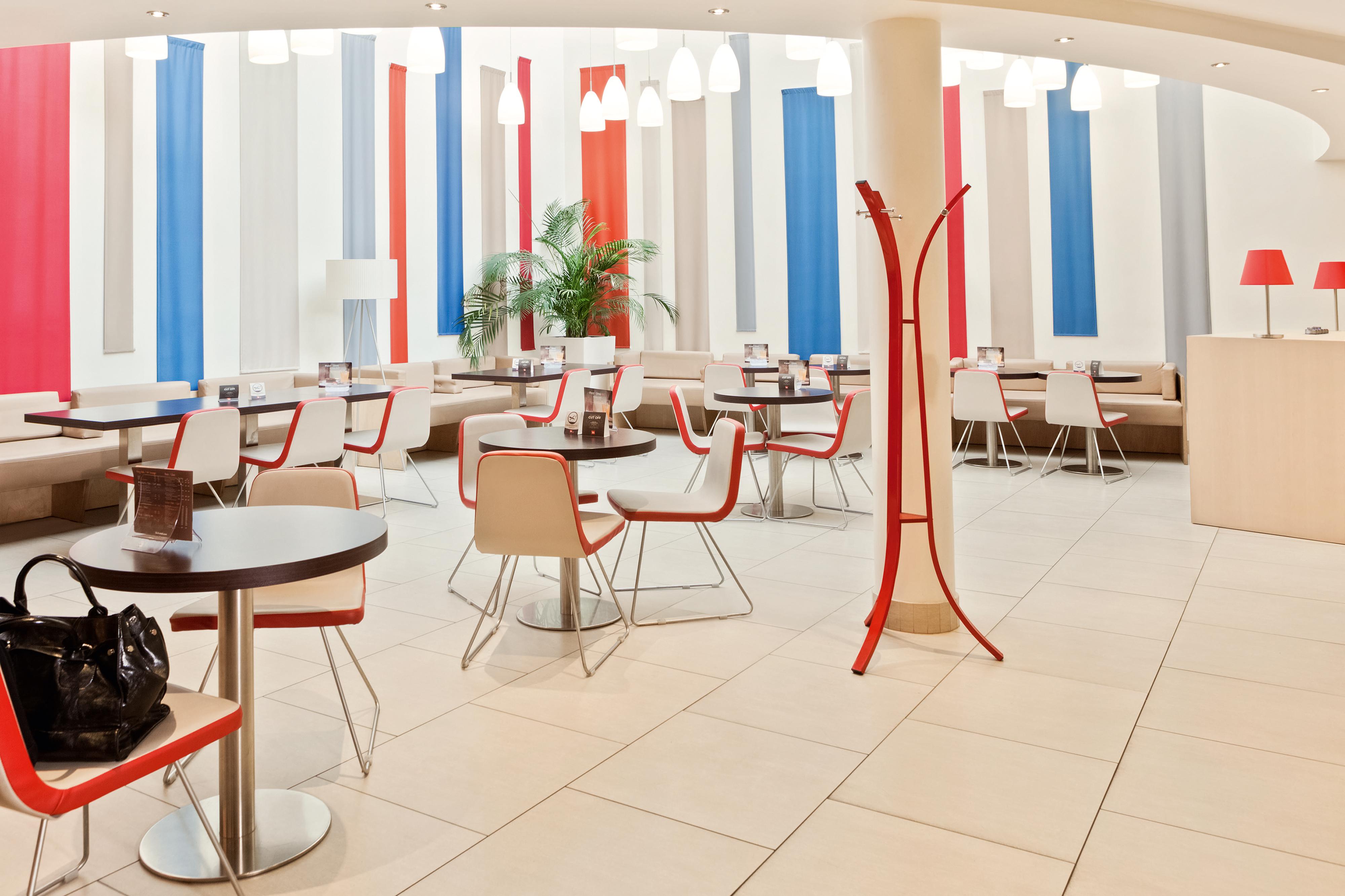 Ibis Budapest Centrum Exterior foto