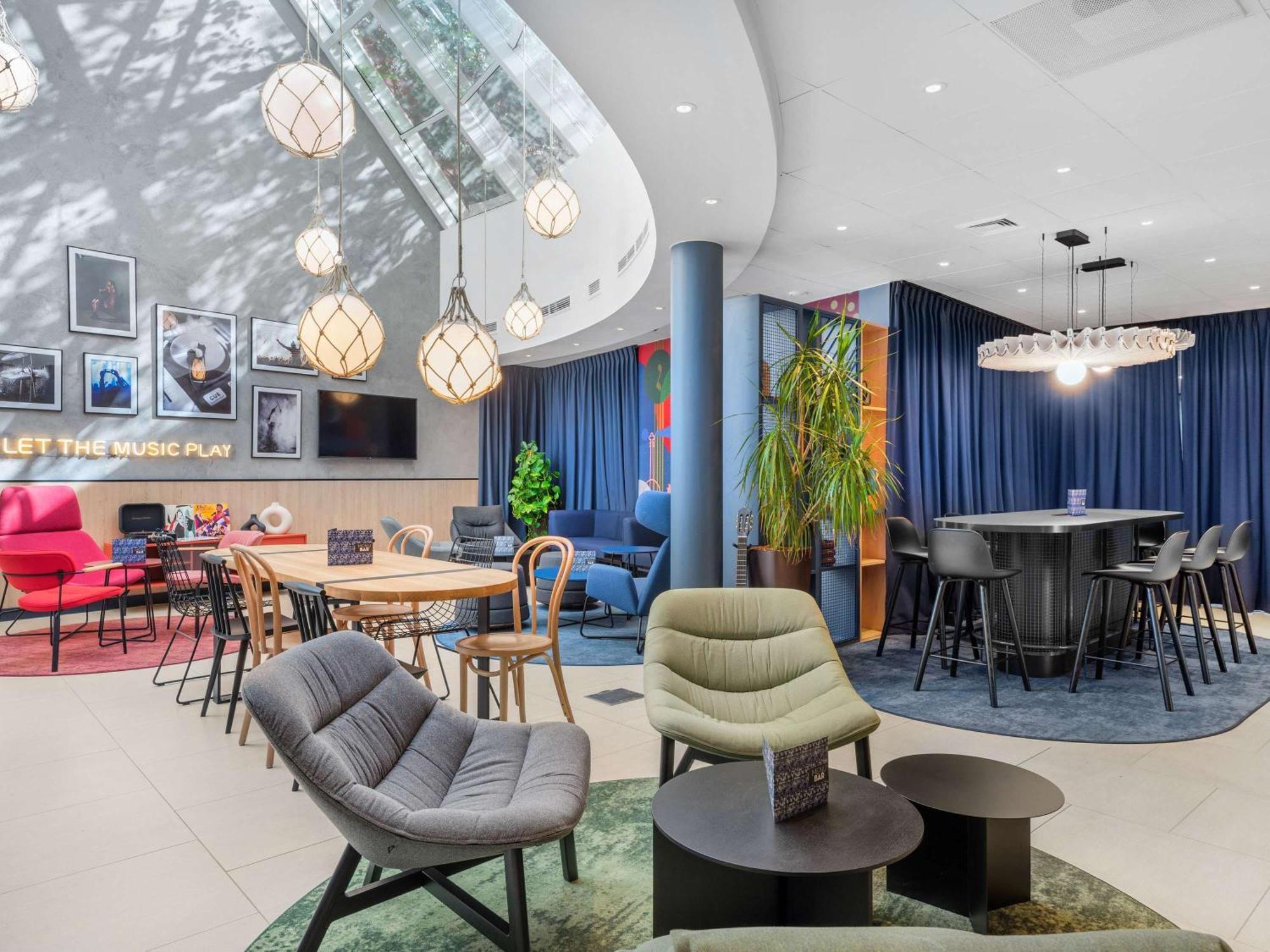 Ibis Budapest Centrum Exterior foto