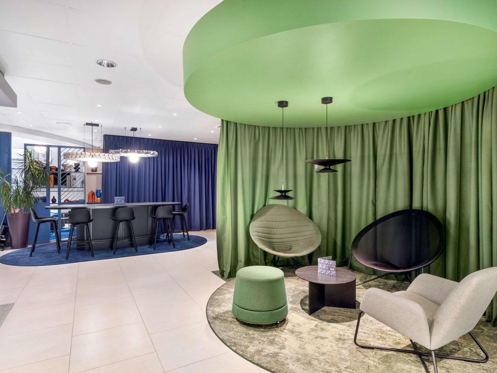 Ibis Budapest Centrum Exterior foto
